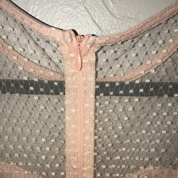 💗Blush Tulle & Lace Dress💗 - Picture 7 of 8